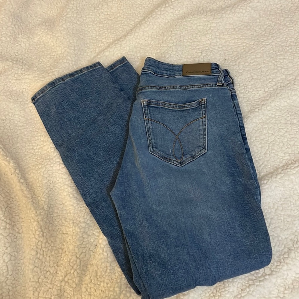 Distressed Jeans